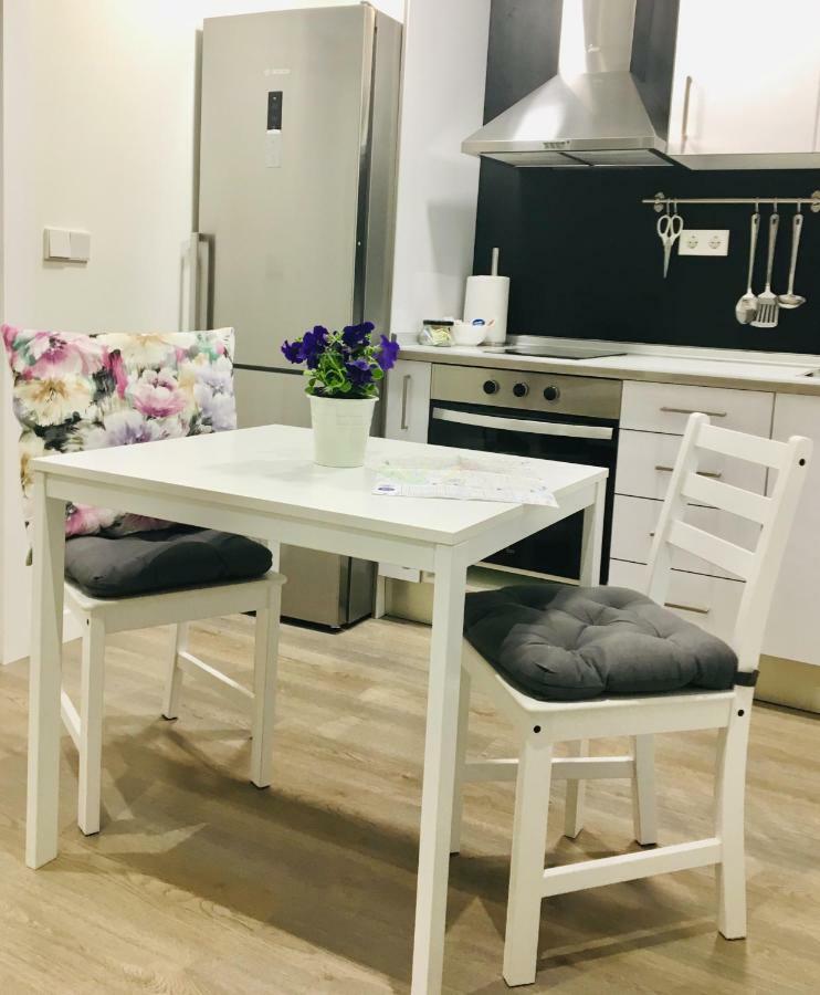 Zaragoza Centro Spain - Apartamento Nuevo Y Facilidad De Parking Exteriör bild